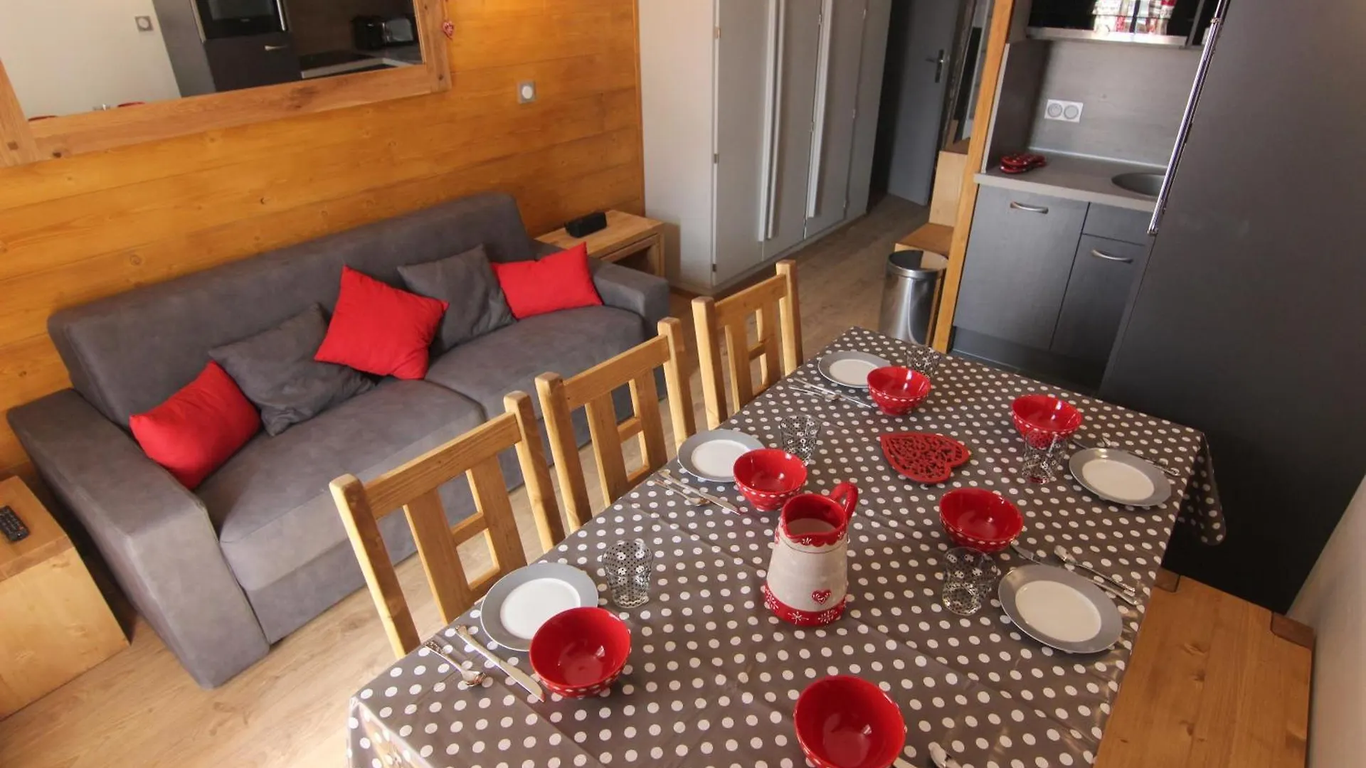 Dome De Polset Appartements Vti Val Thorens Apartment